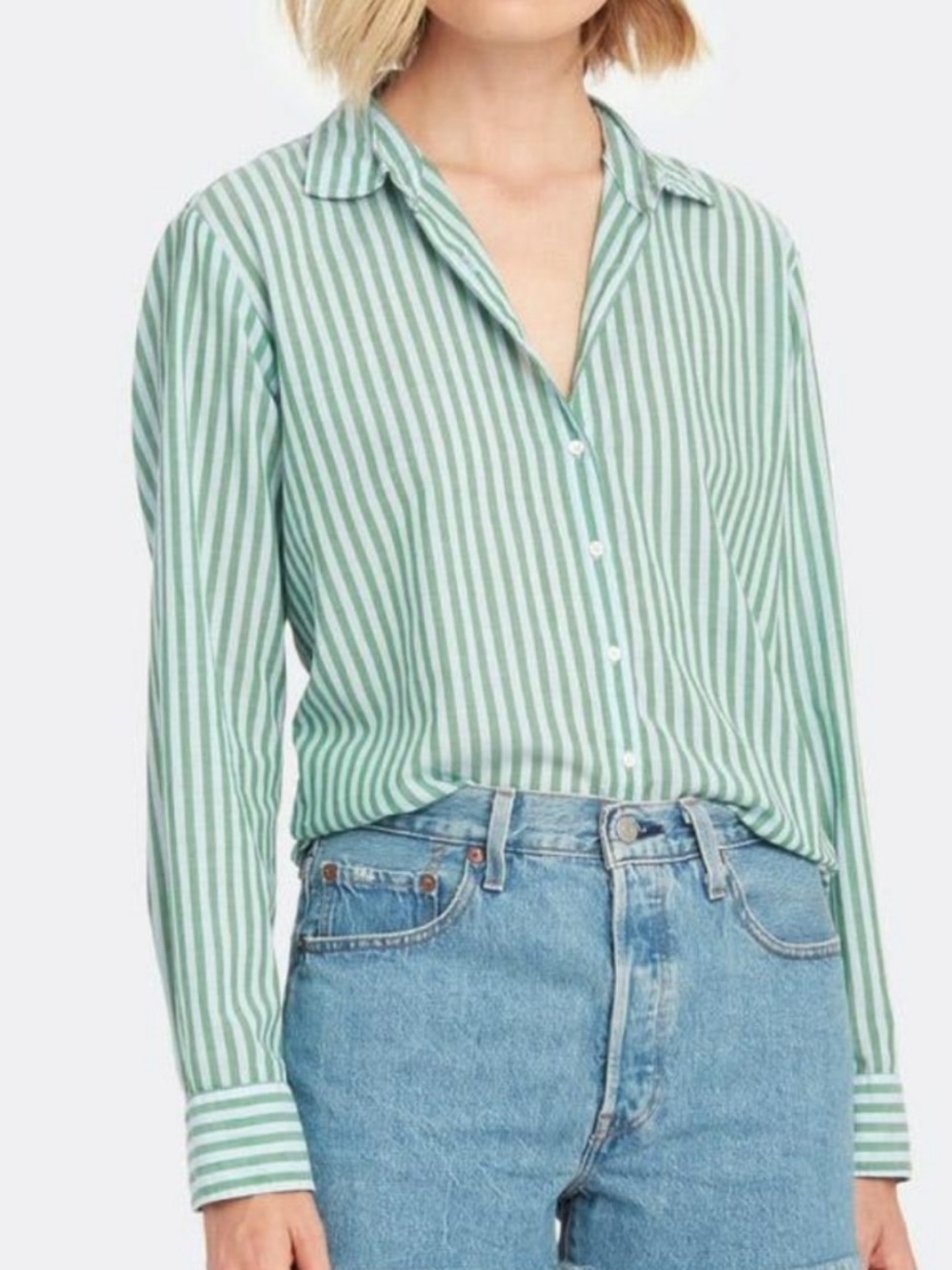 Xirena Beau Button Down
Shirt in Clearwater Stripe Size
Medium